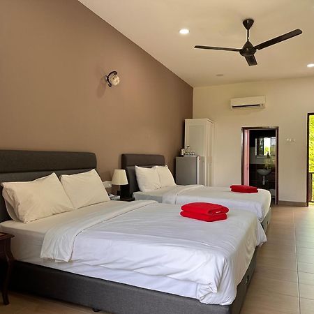 Red Coral Cottage Langkawi Exteriör bild